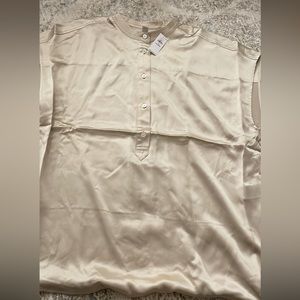 Brand new with tags banana republic shirt